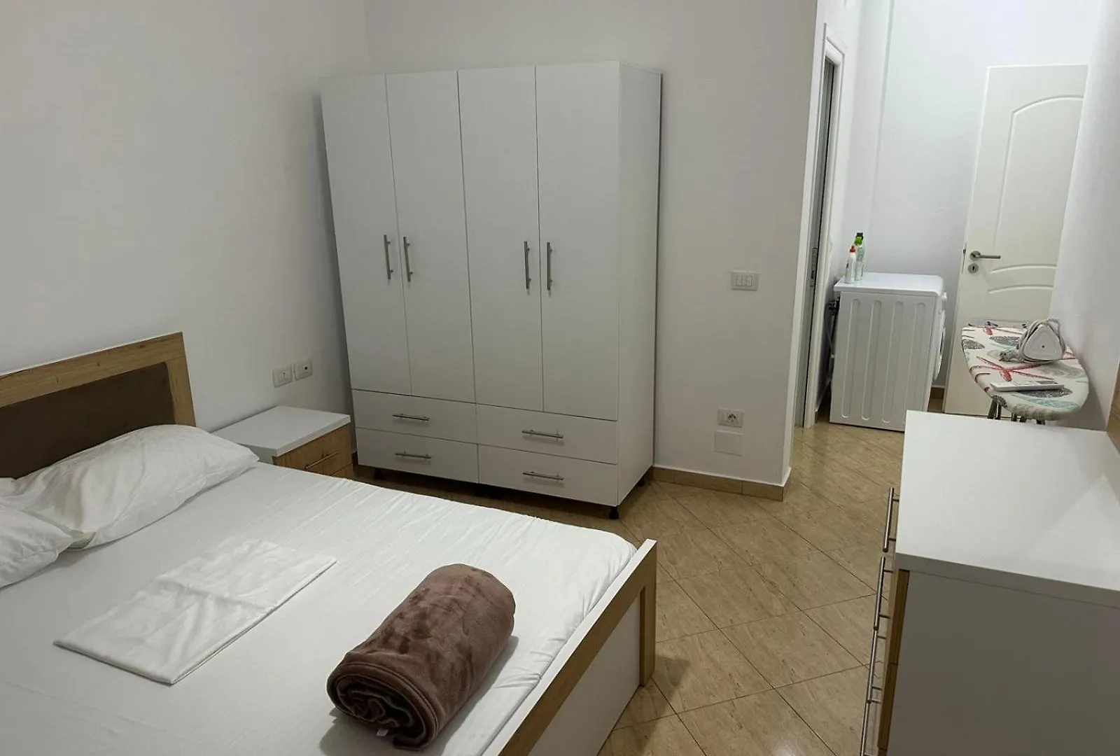 Family Apartment Vlore location